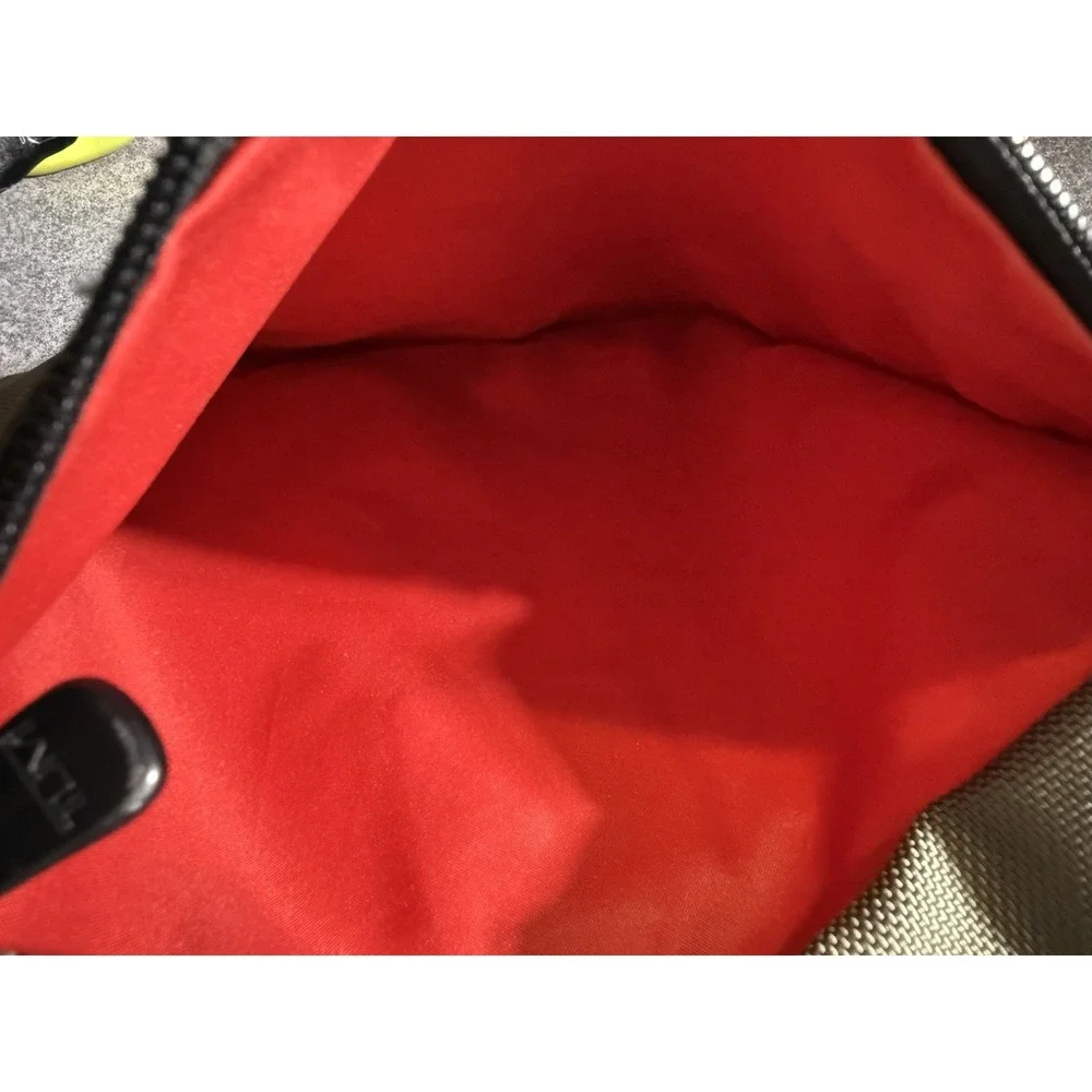 Tumi Tech Messenger Bag Cross Body Olive Green Interior‎